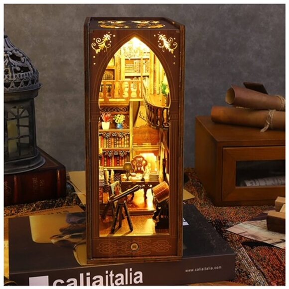 DIY Book Nook 3D Puzzle Bookend - Picture 3 of 3